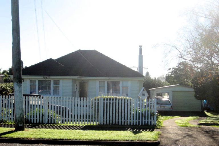 Photo of property in 44 Gloucester Road, Manurewa, Auckland, 2102