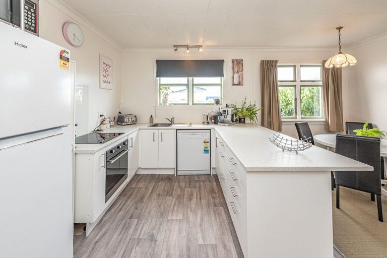 Photo of property in 61 Surrey Road, Springvale, Whanganui, 4501