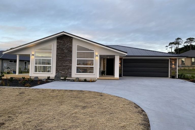 Photo of property in 13 Park Rise, Mangawhai Heads, Mangawhai, 0505