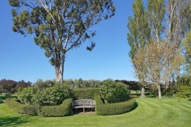 Photo of property in 10 Newton Place, Amberley, 7410