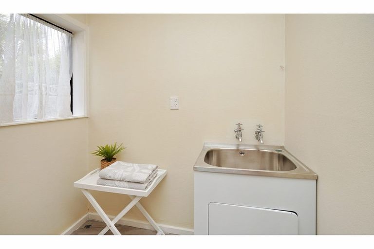 Photo of property in 18 Allstone Place, Burwood, Christchurch, 8083