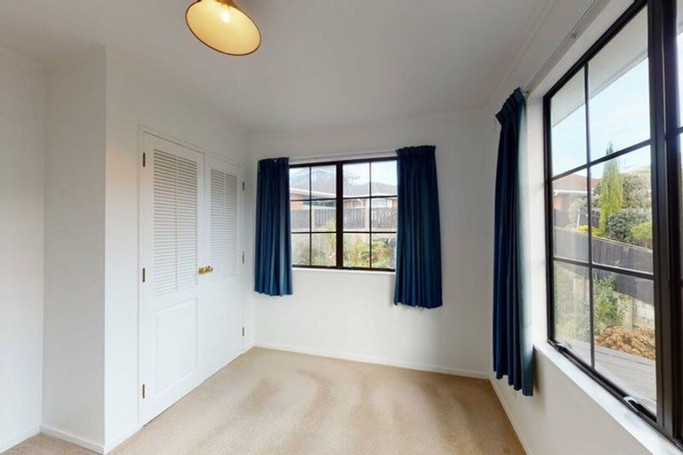 Photo of property in 45 Burbank Crescent, Churton Park, Wellington, 6037