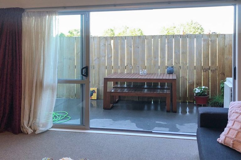 Photo of property in 19c Inverness Avenue, Hamilton East, Hamilton, 3216