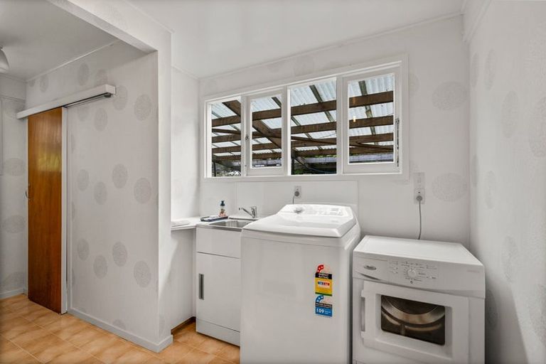 Photo of property in 15 Taiepa Road, Otatara, Invercargill, 9879