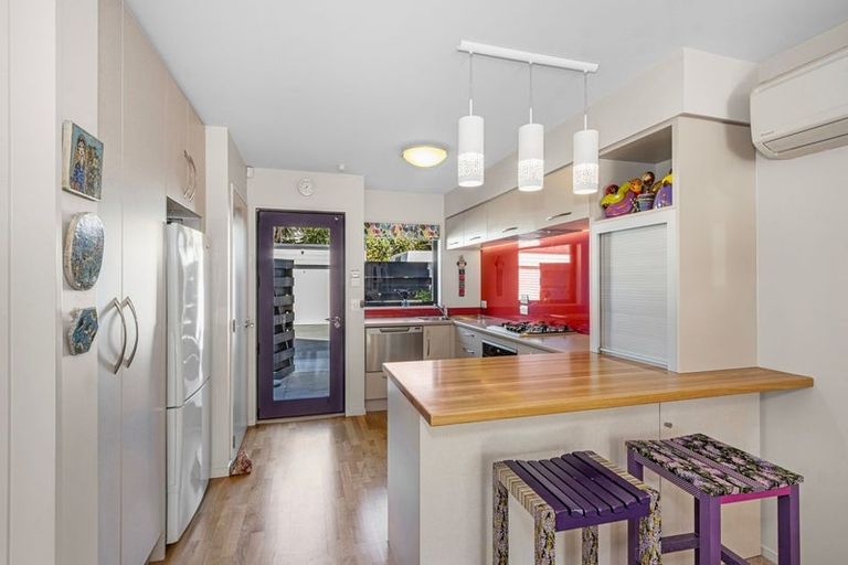 Photo of property in 30a Peacock Street, Christchurch Central, Christchurch, 8013