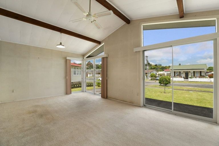 Photo of property in 10 Thorp Street, Paeroa, 3600