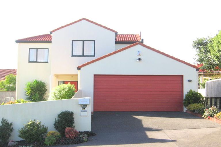 Photo of property in 3a Galaxy Drive, Mairangi Bay, Auckland, 0630