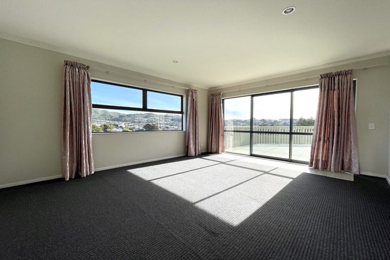 Photo of property in 36 Cresswell Place, Johnsonville, Wellington, 6037