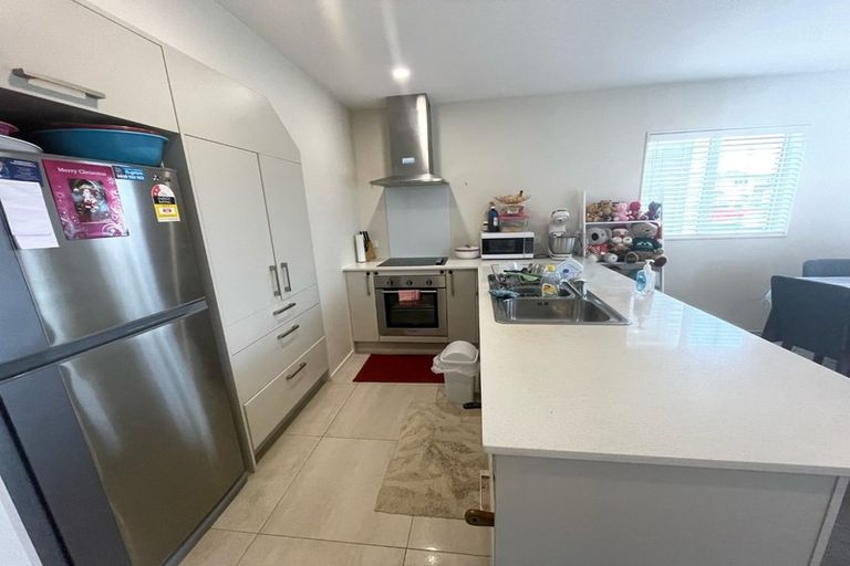 Photo of property in 25 Divide Loop, Takanini, 2112