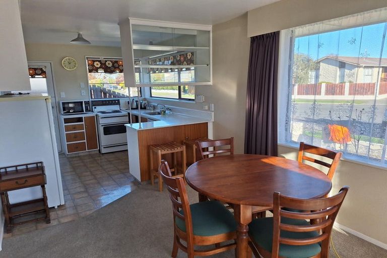 Photo of property in 1/16 Omega Place, Casebrook, Christchurch, 8051