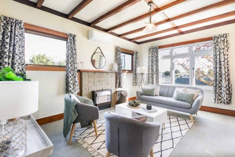 Photo of property in 19 Chambers Street, Te Awa, Napier, 4110