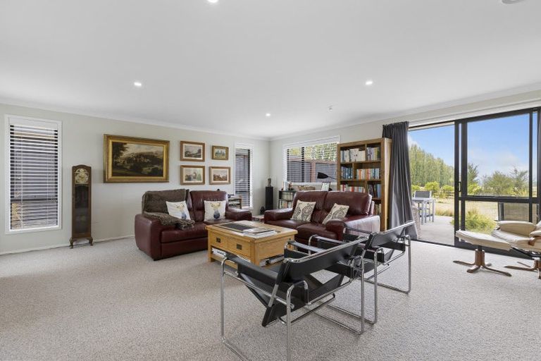 Photo of property in 500 Kinloch Road, Kinloch, Taupo, 3377