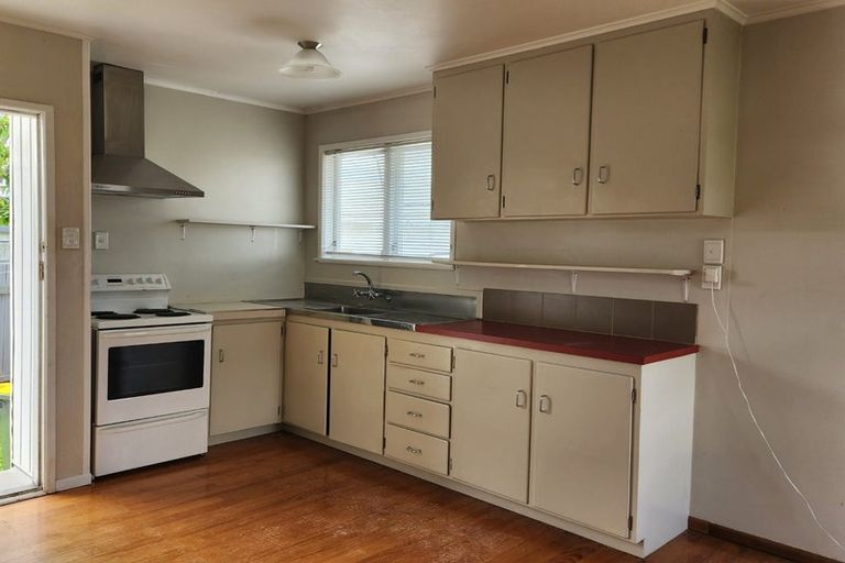 Photo of property in 74 Tatariki Street, Rosehill, Papakura, 2113