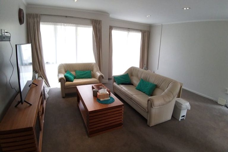 Photo of property in 5 Maugham Drive, Bucklands Beach, Auckland, 2014