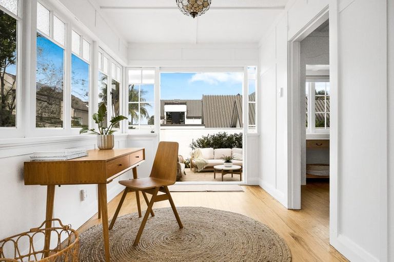 Photo of property in 203 Hurstmere Road, Takapuna, Auckland, 0622