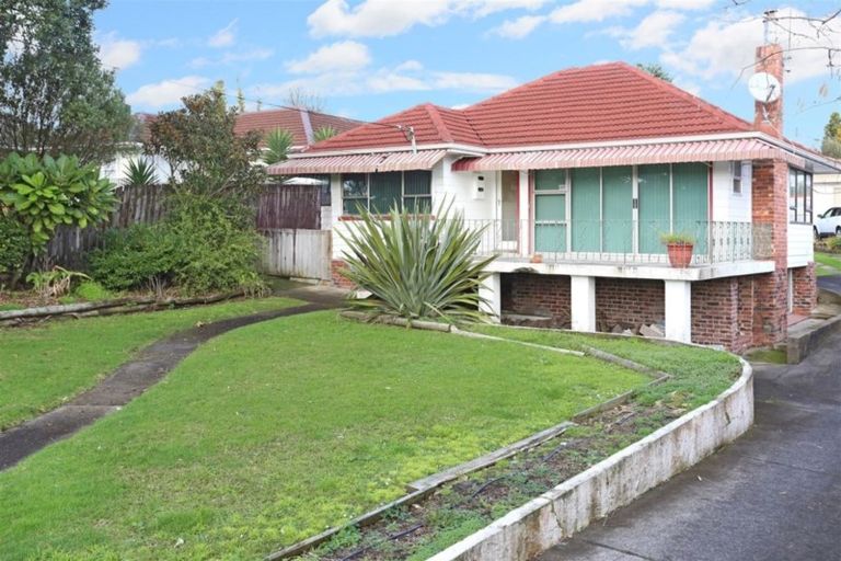 Photo of property in 14 Daytona Road, Henderson, Auckland, 0610