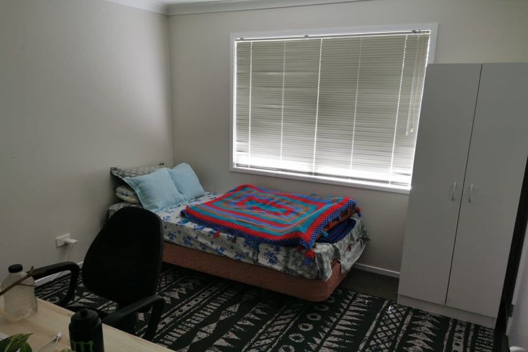 Photo of property in 9 Yatterina Avenue, Takanini, 2112