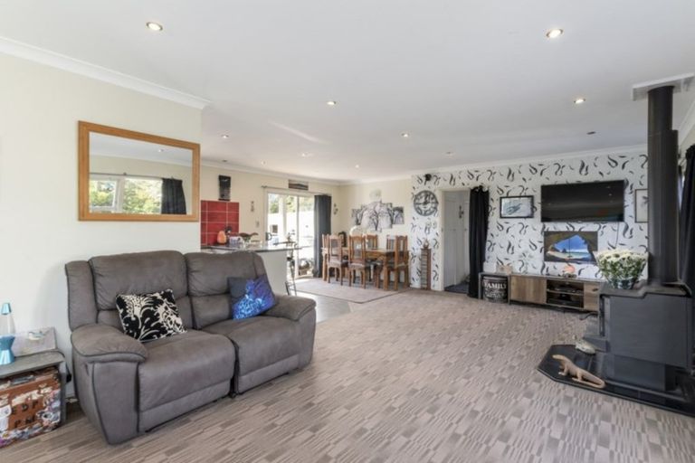 Photo of property in 96 Waerenga Road, Otaki, 5512