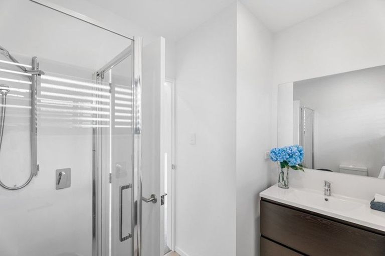 Photo of property in 6/10 Hutchinsons Road, Bucklands Beach, Auckland, 2014