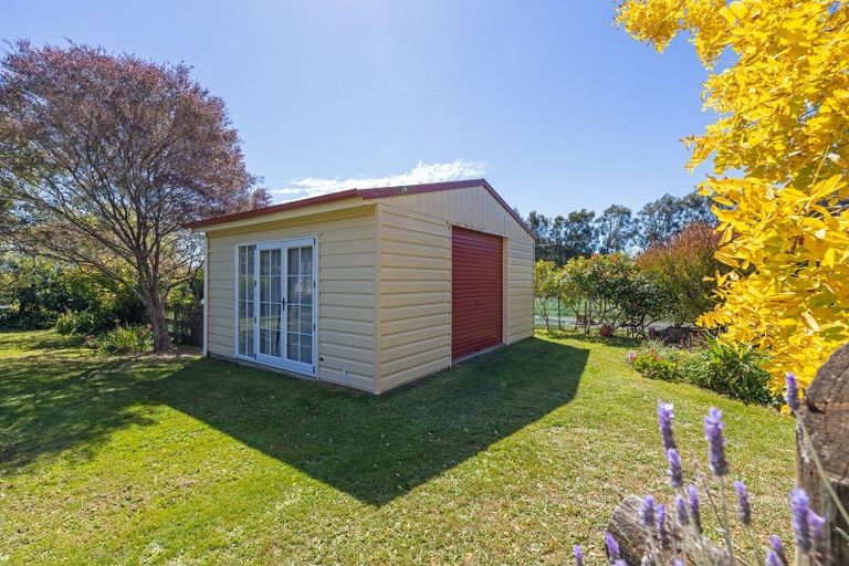 Photo of property in 190 Regent Street, Martinborough, 5711
