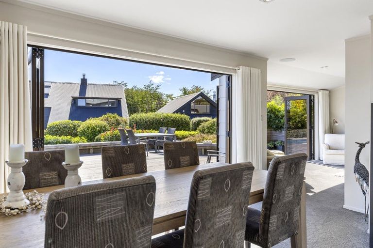 Photo of property in 3 Ingle Avenue, Waipahihi, Taupo, 3330