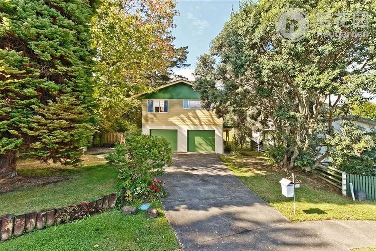 Photo of property in 25 Wilkinson Way, Browns Bay, Auckland, 0630