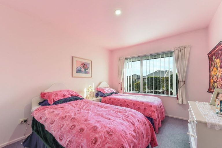 Photo of property in 19 Stead Crescent, Stoke, Nelson, 7011