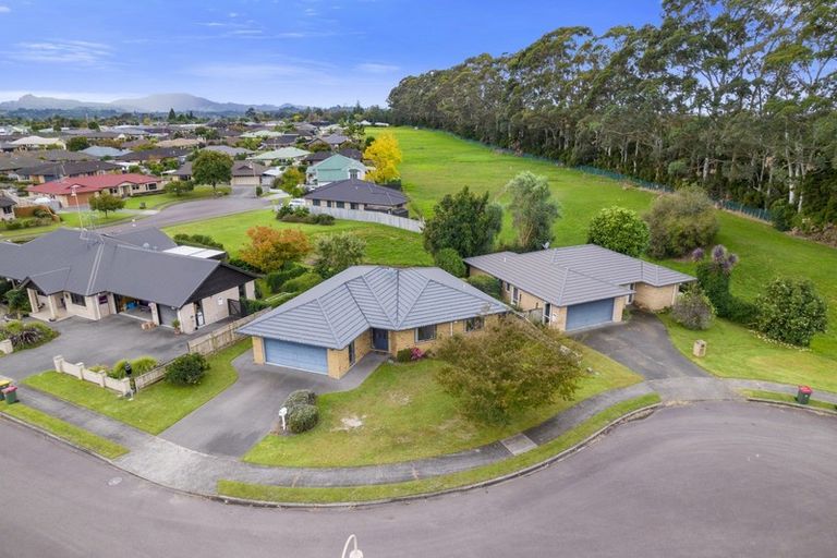Photo of property in 3 Bransley Grove, Katikati, 3129
