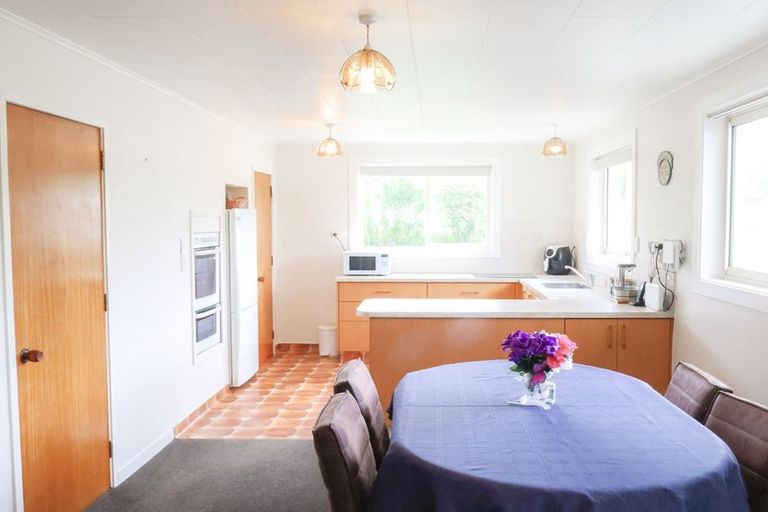 Photo of property in 16 Omapere Street, Dobson, Greymouth, 7805