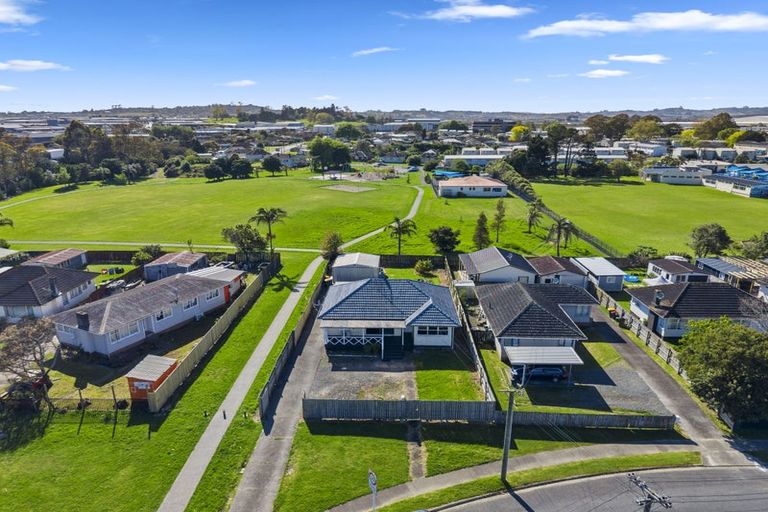 Photo of property in 25 Tyrone Street, Otara, Auckland, 2023