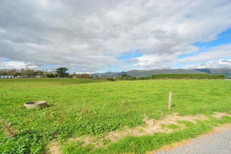 Photo of property in 6 Akers Road, Linton, Palmerston North, 4472