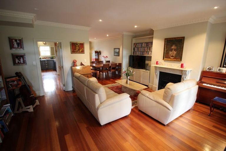 Photo of property in 1j George Street, Newmarket, Auckland, 1023