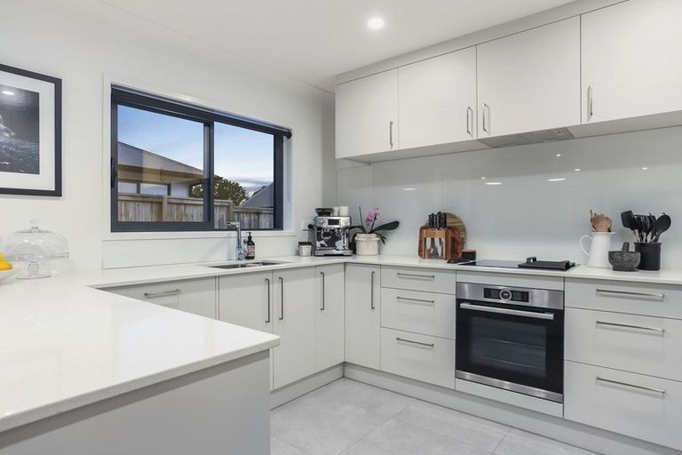 Photo of property in 27 Kawaupaka Road, Kaukapakapa, Helensville, 0875