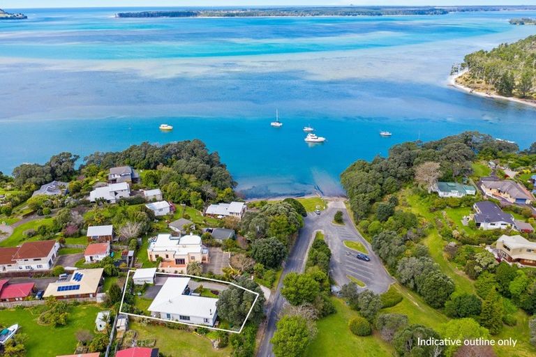 Photo of property in 301 Tanners Point Road, Tanners Point, Katikati, 3177