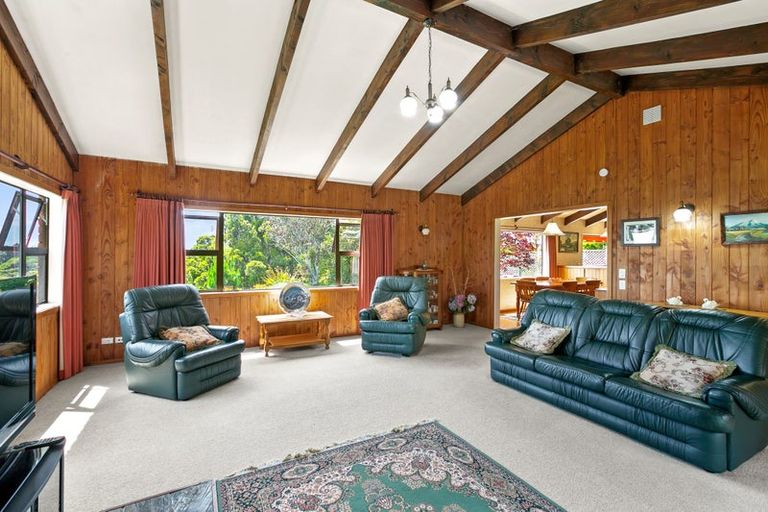 Photo of property in 44 Ridgewood Drive, Ridgewood, New Plymouth, 4371