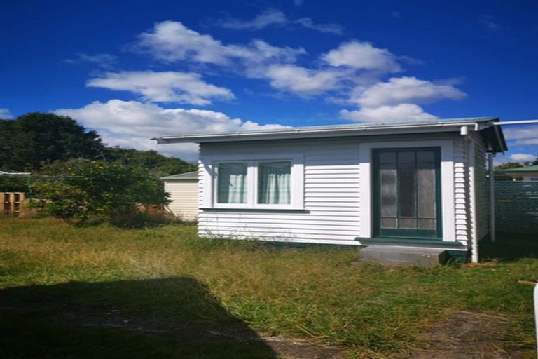 Photo of property in 25 Brocas Avenue, Hillcrest, Hamilton, 3216