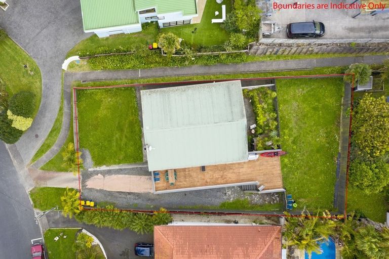 Photo of property in 4 The Esplanade, Campbells Bay, Auckland, 0630