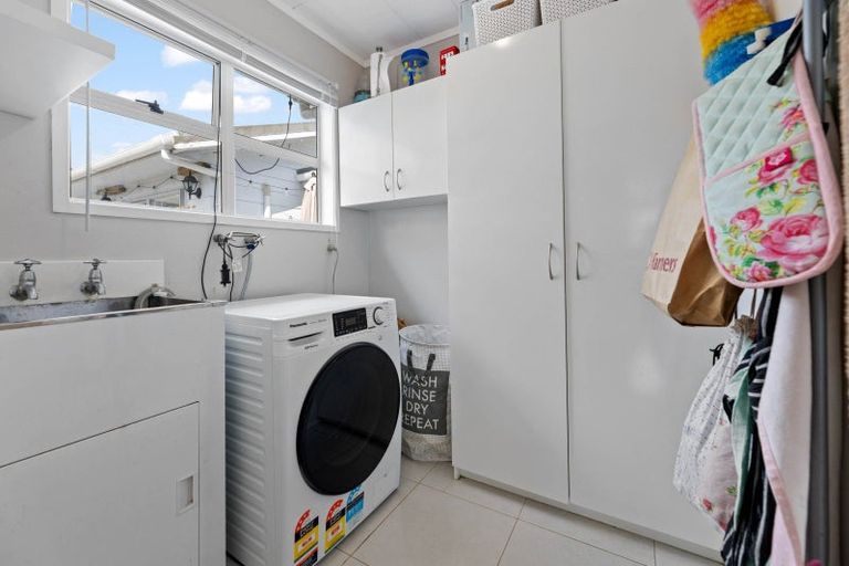 Photo of property in 48 Richmond Avenue, Richmond Heights, Taupo, 3330