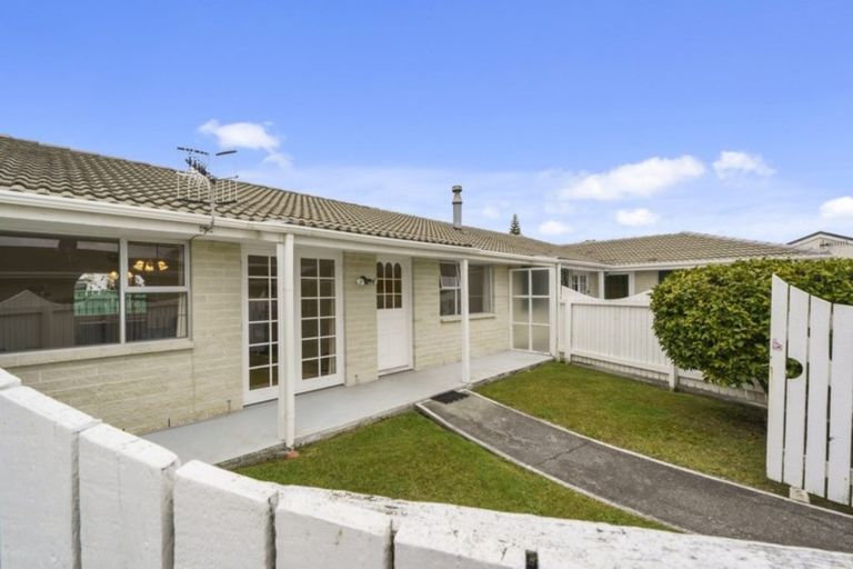 Photo of property in 28a Belvedere Avenue, Waikanae, 5036