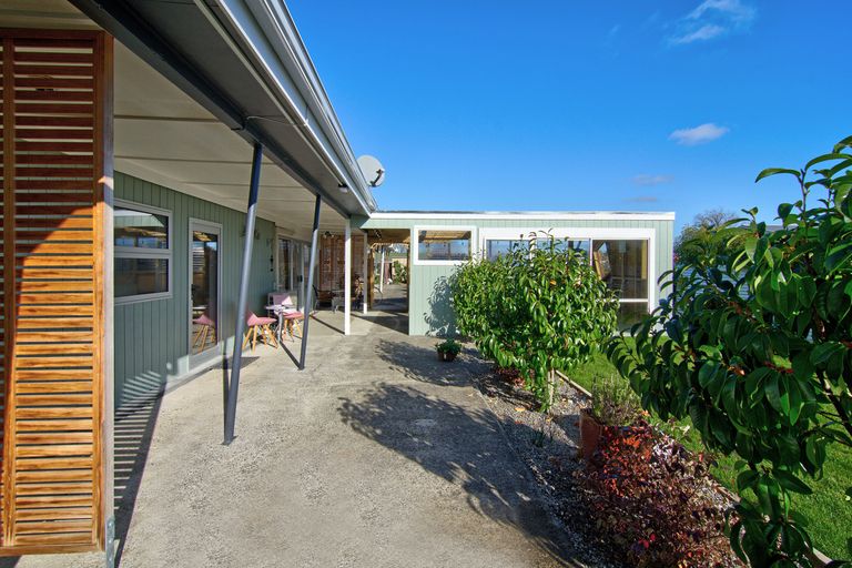 Photo of property in 1/26 Roberts Road, Lansdowne, Masterton, 5810