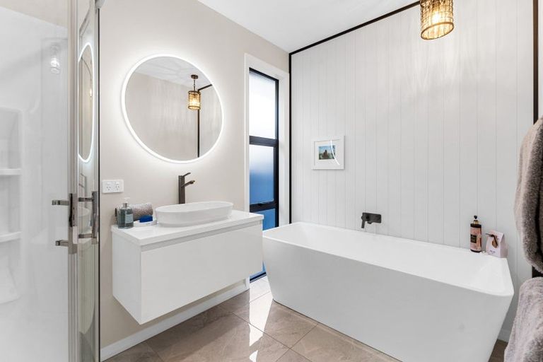 Photo of property in 5 Ridge Drive, Omokoroa, 3114