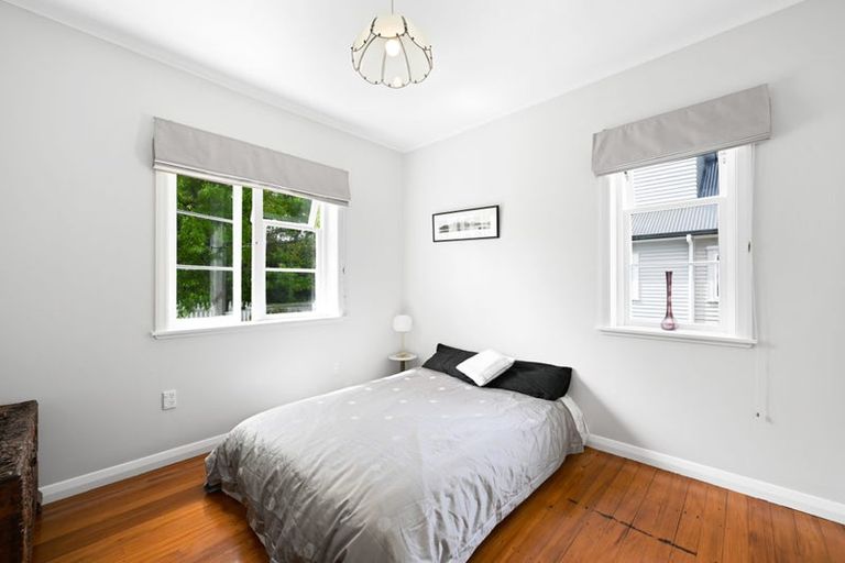 Photo of property in 4 Valley Terrace, Hamilton Central, Hamilton, 3204