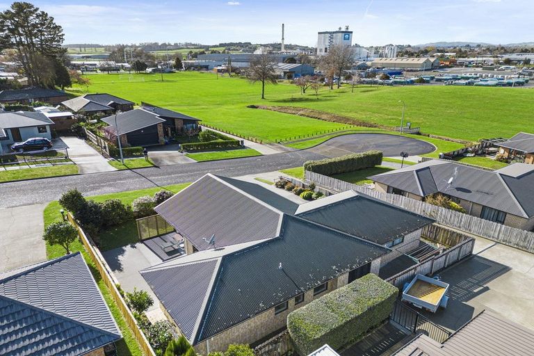 Photo of property in 332 Raeburne Street, Te Awamutu, 3800