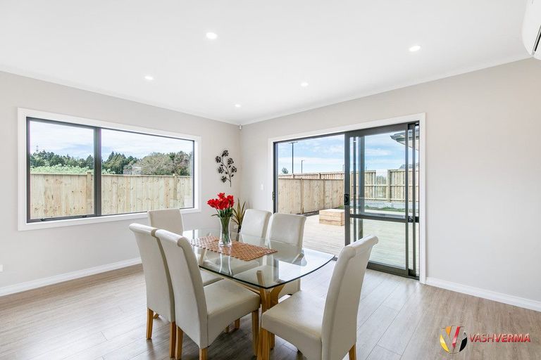 Photo of property in 22 Rauaruhe Road, Karaka, Papakura, 2113