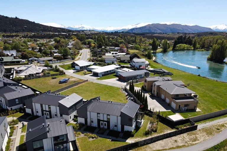 Photo of property in 11b Kidds Way, Albert Town, 9305