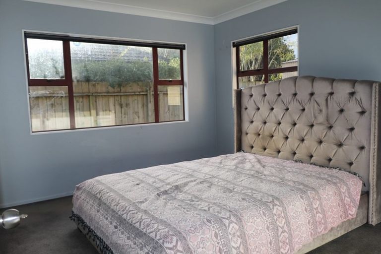 Photo of property in 12 Louis Street, Trentham, Upper Hutt, 5018