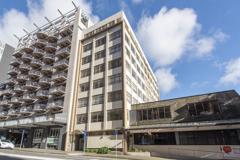 Photo of property in Hume House, 5/152 The Terrace, Wellington Central, Wellington, 6011