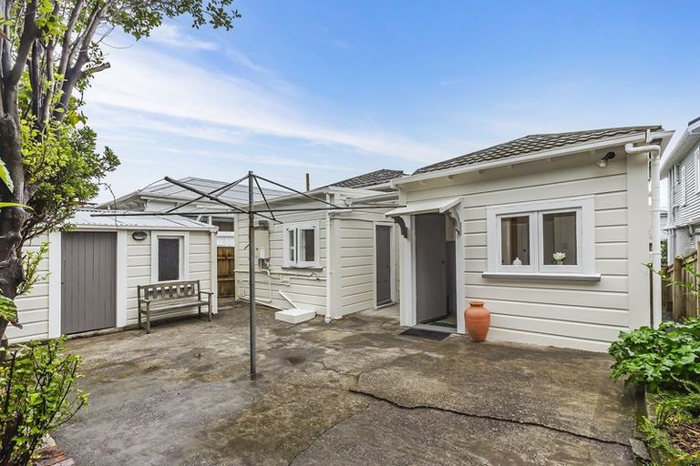 Photo of property in 101 Austin Street, Mount Victoria, Wellington, 6011