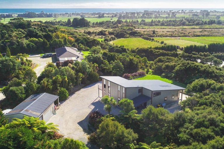 Photo of property in 9/240 Alma Road, Westport, Cape Foulwind, 7892