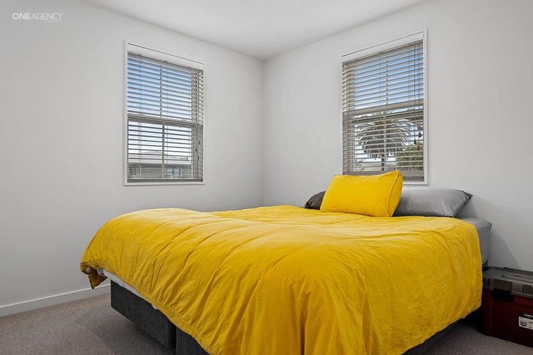 Photo of property in 1/24 Devon Street, Sydenham, Christchurch, 8023